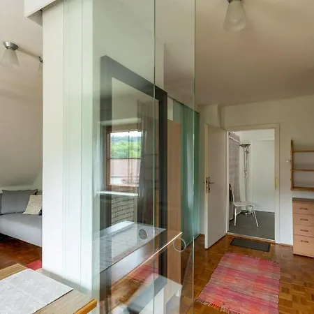Behagliche Garconniere Apartman *